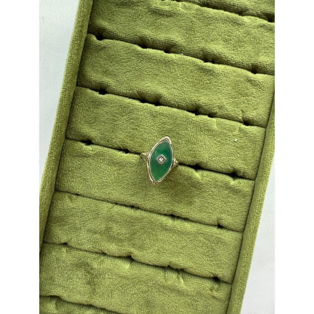 14k White Gold Antique Cameo Flip Ring - Picture 5 of 8